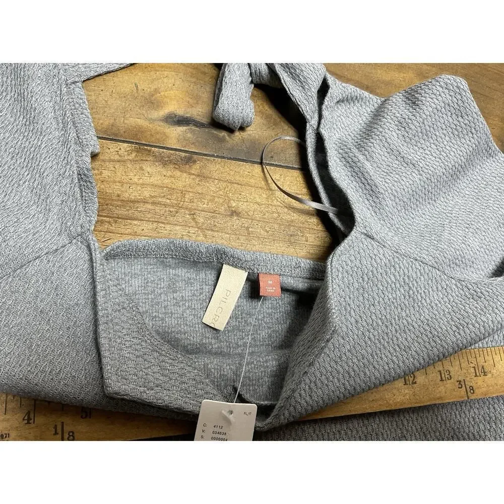 Pilcro Gray Waffle Knit Long Sleeve Notch Neck Top M Casual Minimal NWT - Picture 8 of 10